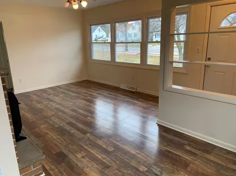 412 Brown St, Tecumseh, MI 49286 photo 6