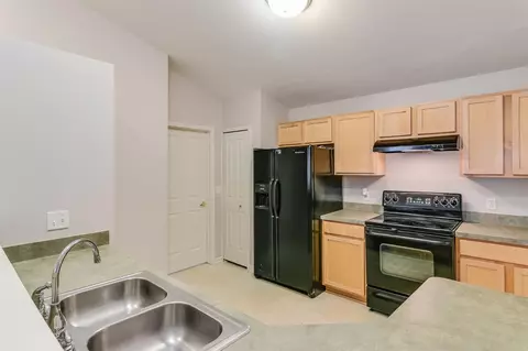 4158 Berkeley Ave, Canton, MI 48188 photo 8