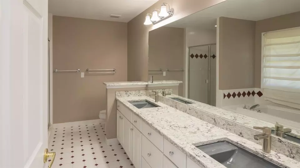  4285 Boulder Pond Dr, Ann Arbor, MI 48108 photo 32