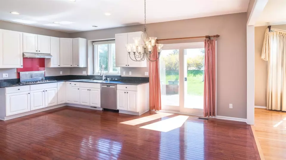  4285 Boulder Pond Dr, Ann Arbor, MI 48108 photo 16