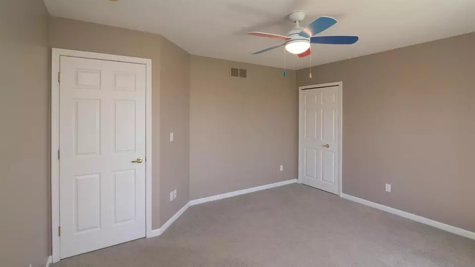  4285 Boulder Pond Dr, Ann Arbor, MI 48108 photo 38