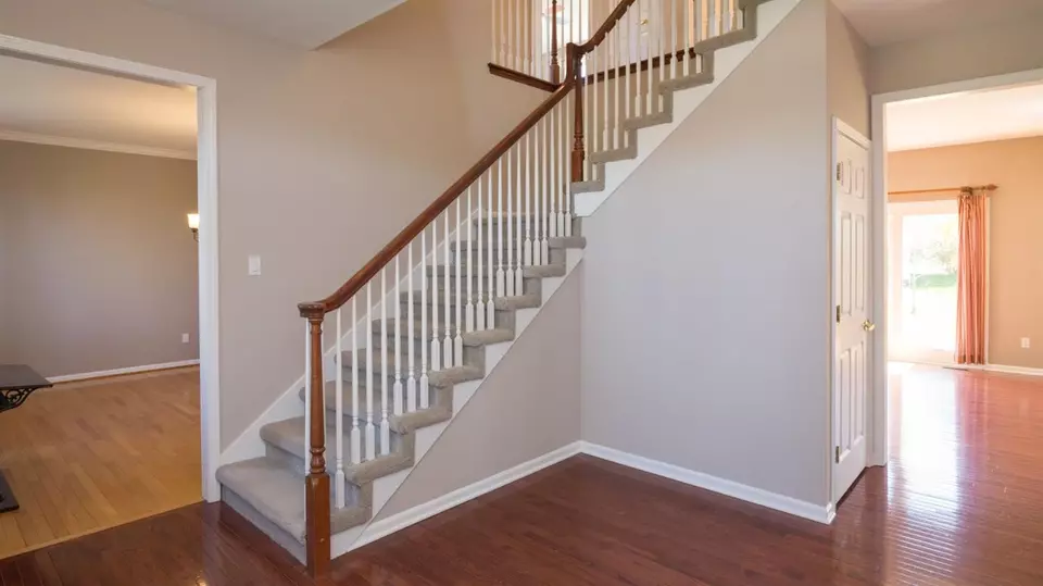  4285 Boulder Pond Dr, Ann Arbor, MI 48108 photo 4