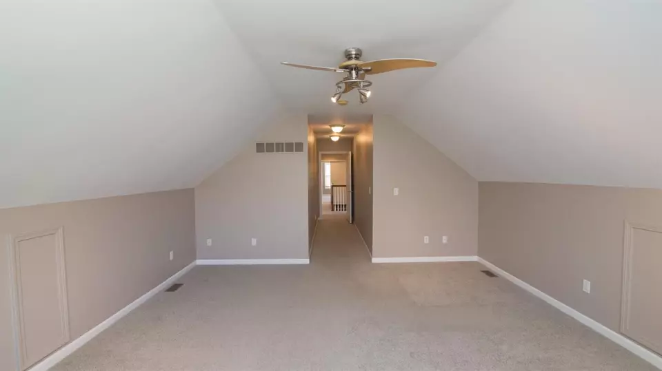  4285 Boulder Pond Dr, Ann Arbor, MI 48108 photo 40