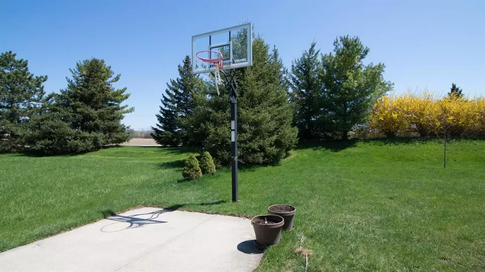  4285 Boulder Pond Dr, Ann Arbor, MI 48108 photo 54