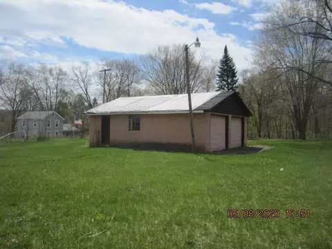 231 Kuhn, Gregory, MI 48137 photo 3