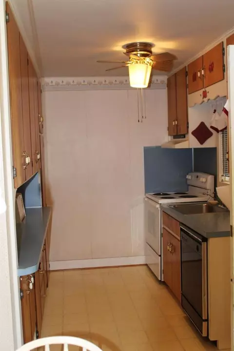 150 Penfield St, Dundee, MI 48131 photo 5