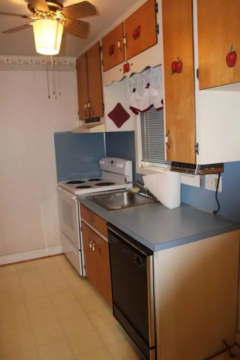 150 Penfield St, Dundee, MI 48131 photo 7