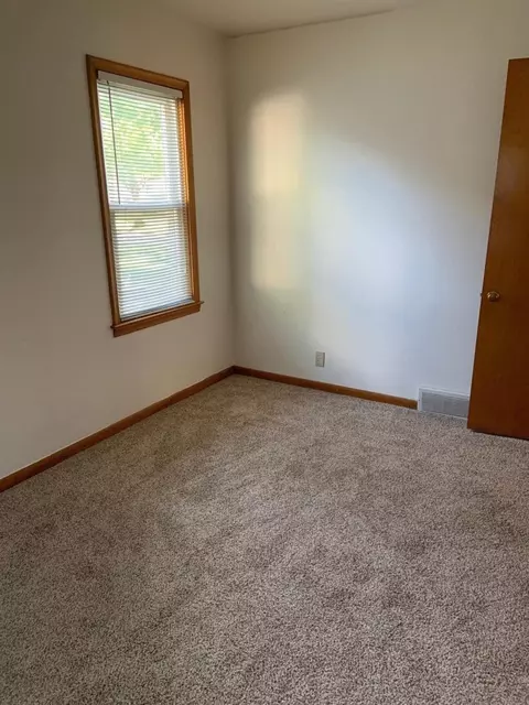 833 Winston Dr, Monroe, MI 48161 photo 16
