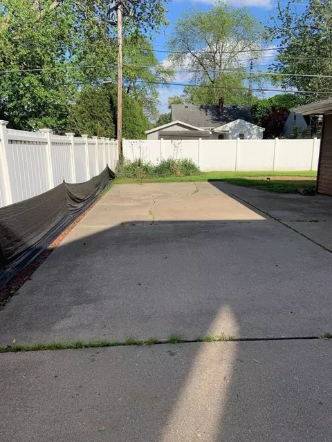 833 Winston Dr, Monroe, MI 48161 photo 22