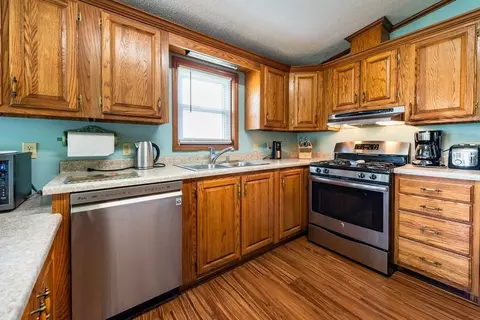 940 Lucy Rd, Howell, MI 48843 photo 10