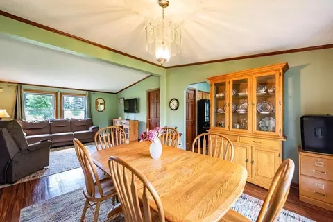 940 Lucy Rd, Howell, MI 48843 photo 9