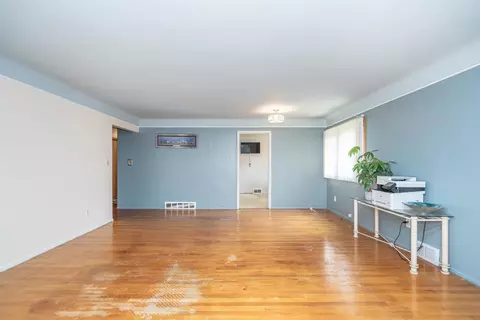 26331 Dover, Warren, MI 48089 photo 9