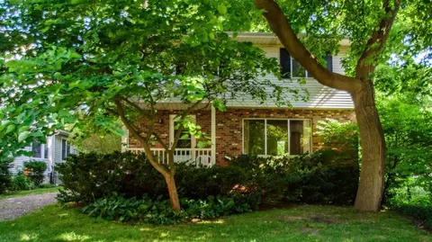 1014 Elder Blvd, Ann Arbor, MI 48103 photo 2