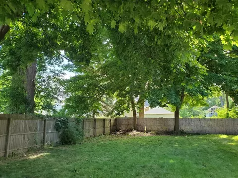 527 Orange St, Jackson, MI 49202 photo 16
