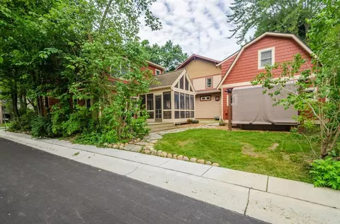 1012 Bath St, Ann Arbor, MI 48103 photo 39