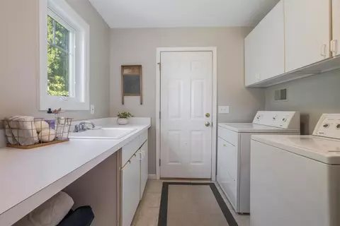 4587 Cameron Cir, Dexter, MI 48130 photo 20