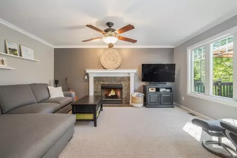 4587 Cameron Cir, Dexter, MI 48130 photo 3