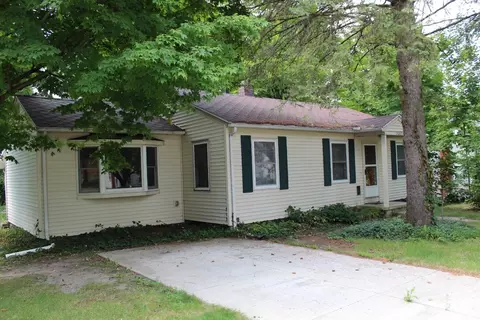 7641 Ann Arbor St, Dexter, MI 48130 photo 3