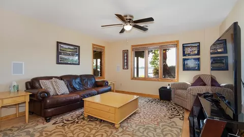 7465 Noahs Lndg, Gregory, MI 48137 photo 30