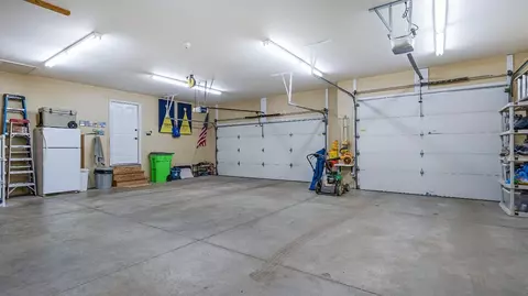 7465 Noahs Lndg, Gregory, MI 48137 photo 26