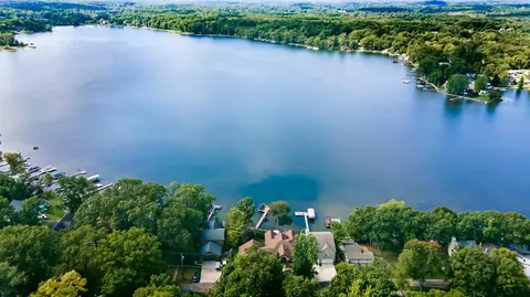 7465 Noahs Lndg, Gregory, MI 48137 photo 51