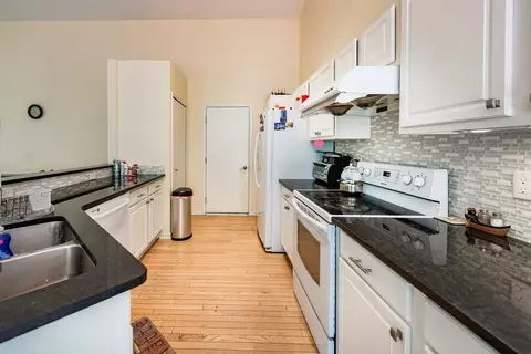 3473 Ashburnam, Ann Arbor, MI 48105 photo 7