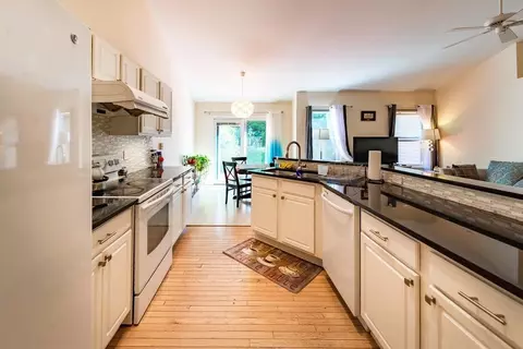 3473 Ashburnam, Ann Arbor, MI 48105 photo 8