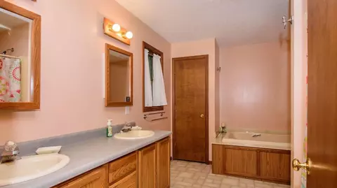 3071 Crabtree Dr, Tecumseh, MI 49286 photo 23