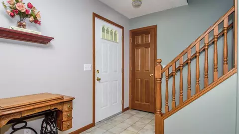 3071 Crabtree Dr, Tecumseh, MI 49286 photo 3