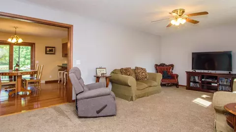 3071 Crabtree Dr, Tecumseh, MI 49286 photo 8