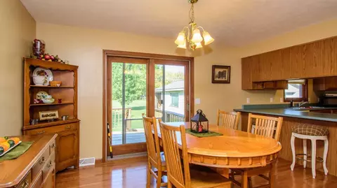 3071 Crabtree Dr, Tecumseh, MI 49286 photo 7