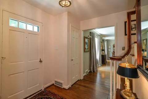2211 Devonshire Rd, Ann Arbor, MI 48104 photo 32