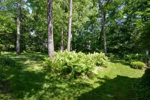 2211 Devonshire Rd, Ann Arbor, MI 48104 photo 63