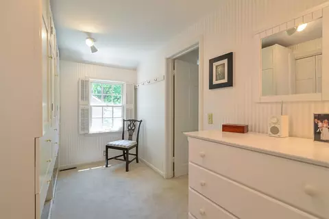 2211 Devonshire Rd, Ann Arbor, MI 48104 photo 41