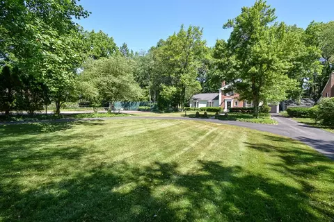 2211 Devonshire Rd, Ann Arbor, MI 48104 photo 60
