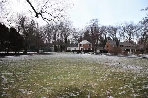 2211 Devonshire Rd, Ann Arbor, MI 48104 photo 77