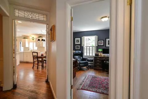 2211 Devonshire Rd, Ann Arbor, MI 48104 photo 27