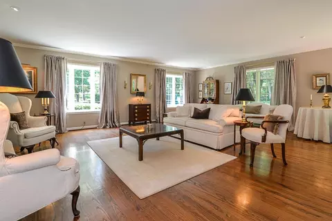 2211 Devonshire Rd, Ann Arbor, MI 48104 photo 12