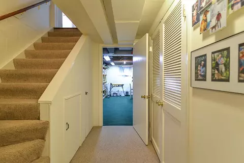 2211 Devonshire Rd, Ann Arbor, MI 48104 photo 54