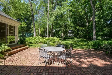 2211 Devonshire Rd, Ann Arbor, MI 48104 photo 67