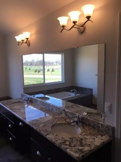7852 Biscayne Way, Saline, MI 48176 photo 8