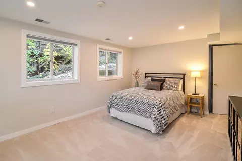 1120 Clair Cir, Ann Arbor, MI 48103 photo 35