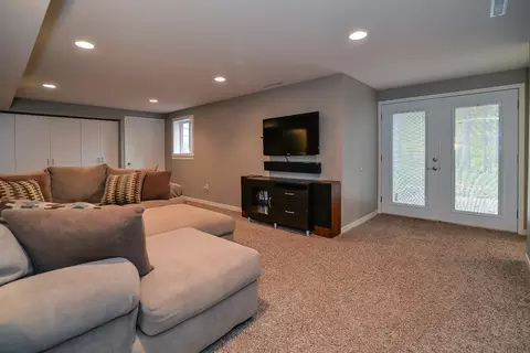 1120 Clair Cir, Ann Arbor, MI 48103 photo 30