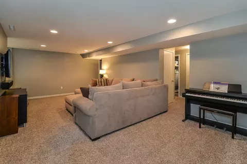 1120 Clair Cir, Ann Arbor, MI 48103 photo 34