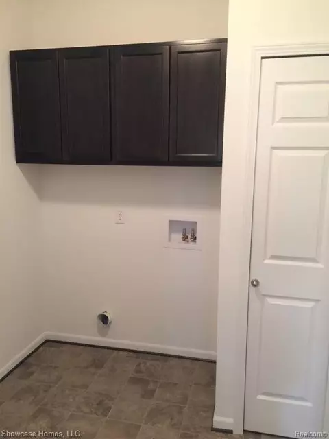 874 Henning, Dundee, MI 48131 photo 14