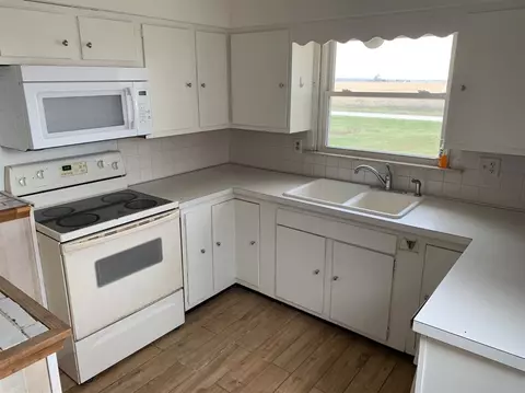 14582 Cone Rd, Maybee, MI 48159 photo 5