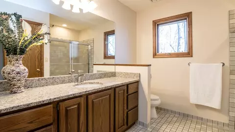 3317 E Dobson Pl, Ann Arbor, MI 48105 photo 14