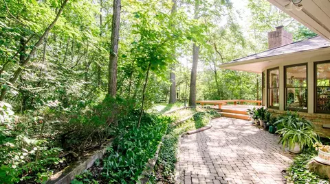 3317 E Dobson Pl, Ann Arbor, MI 48105 photo 16
