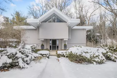 2901 Devonshire Rd, Ann Arbor, MI 48104 photo 4