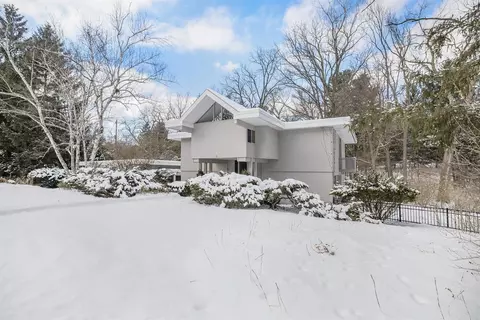 2901 Devonshire Rd, Ann Arbor, MI 48104 photo 1